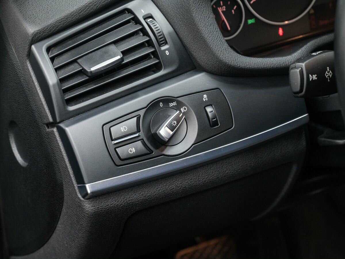 Купить BMW X3 с пробегом. Фото: #16