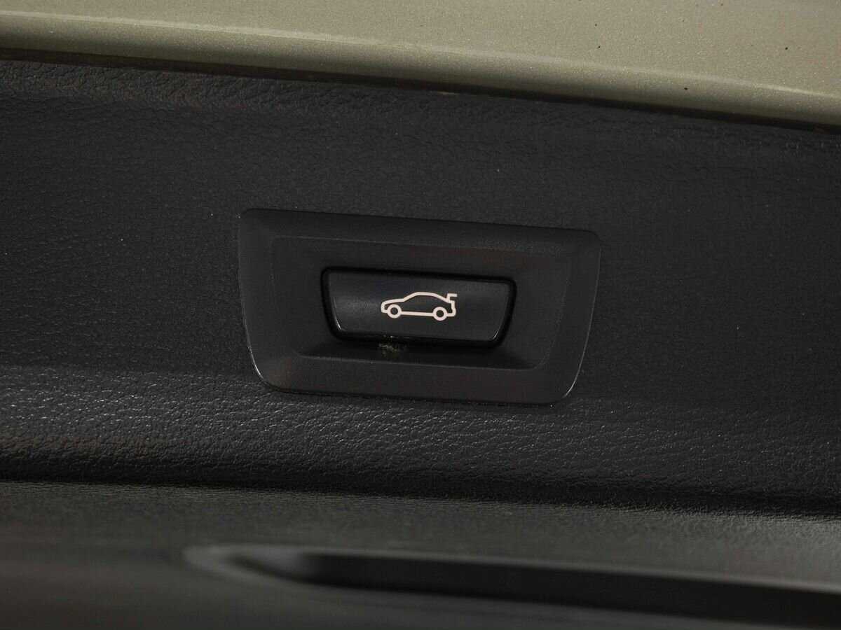 Купить BMW X3 с пробегом. Фото: #28