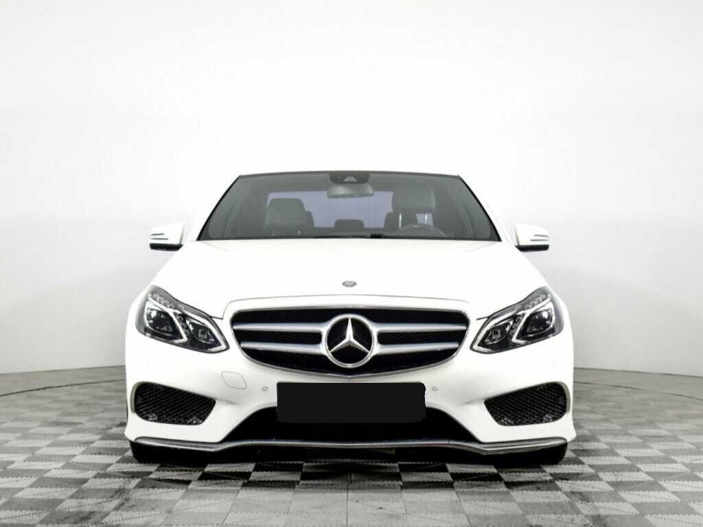 Купить Mercedes-Benz E-Класс с пробегом. Фото: #1