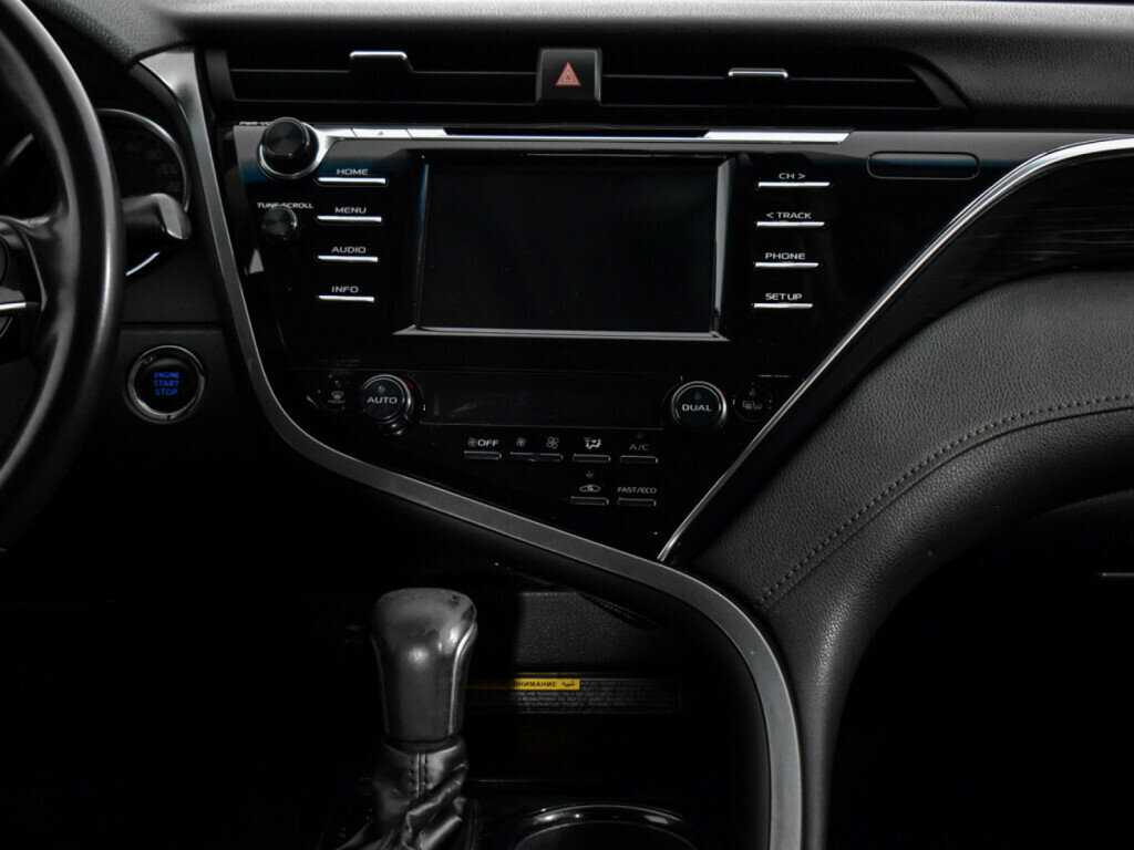 Купить Toyota Camry с пробегом. Фото: #12
