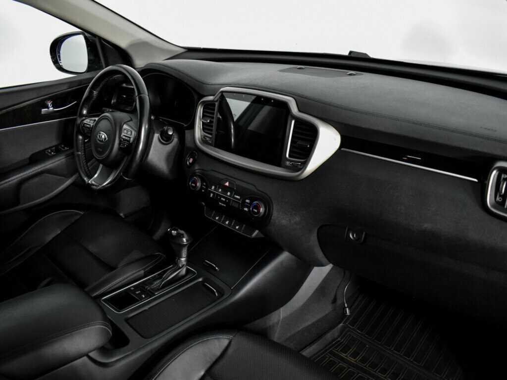 Купить Kia Sorento с пробегом. Фото: #11