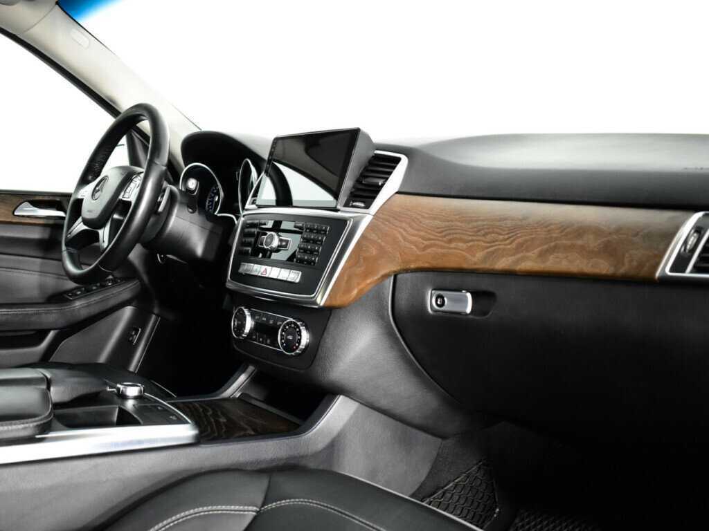 Купить Mercedes-Benz M-Класс с пробегом. Фото: #6