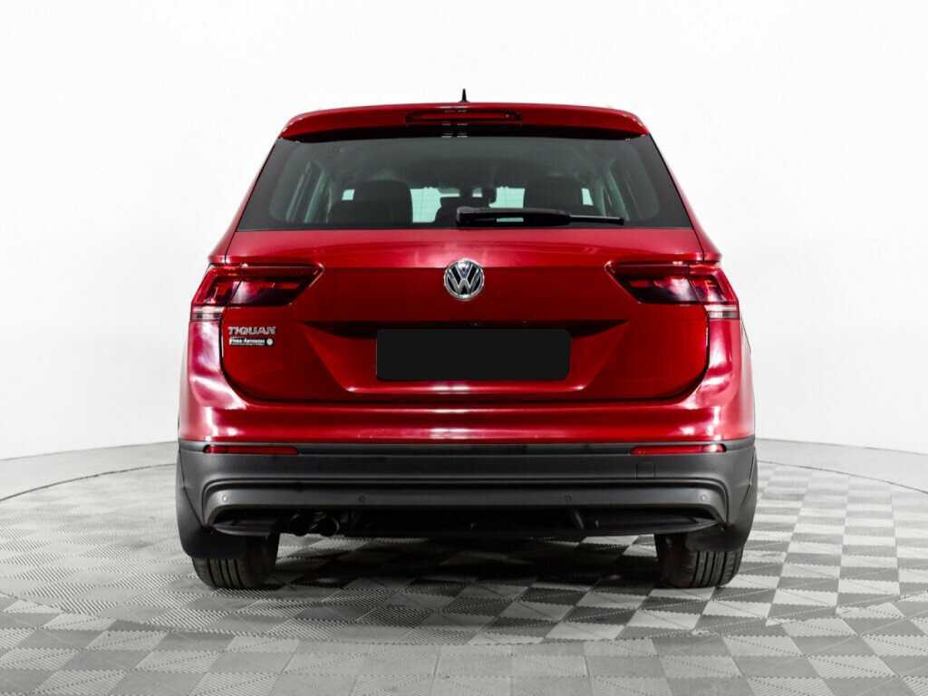 Купить Volkswagen Tiguan с пробегом. Фото: #6
