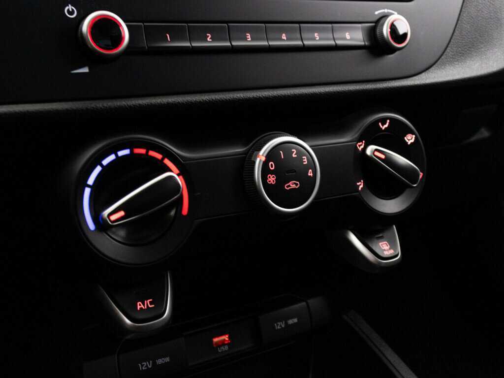 Продажа Б/У Киа Рио. Фото: #17