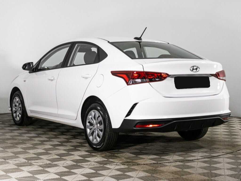 Купить Hyundai Solaris с пробегом. Фото: #6