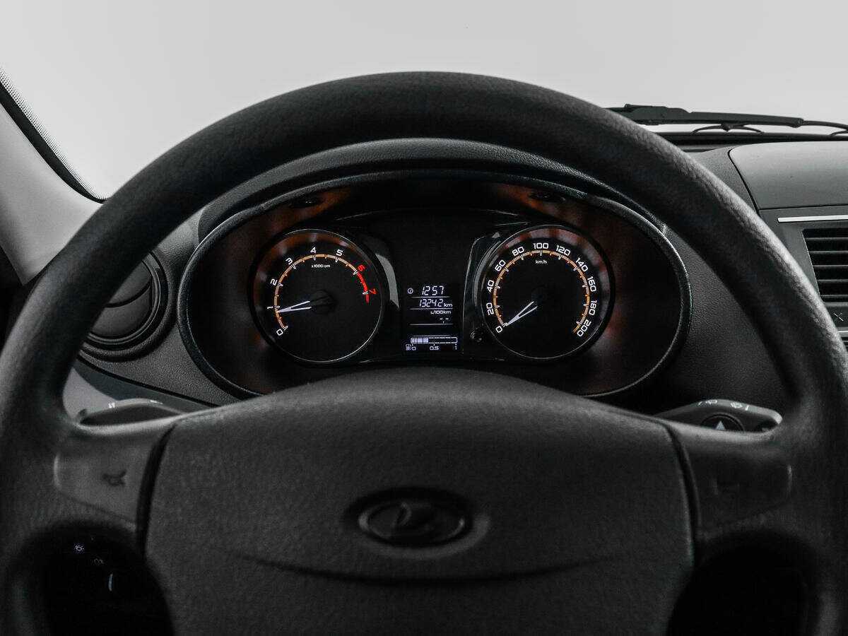 Купить Lada (ВАЗ) Granta с пробегом. Фото: #14