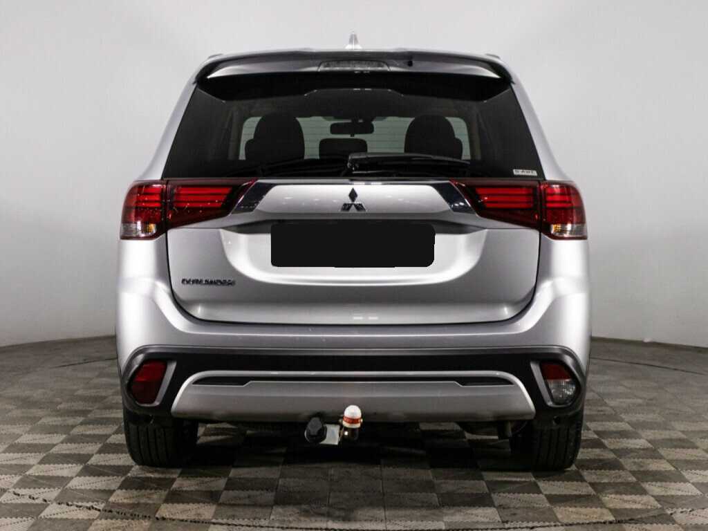 Купить Mitsubishi Outlander с пробегом. Фото: #5