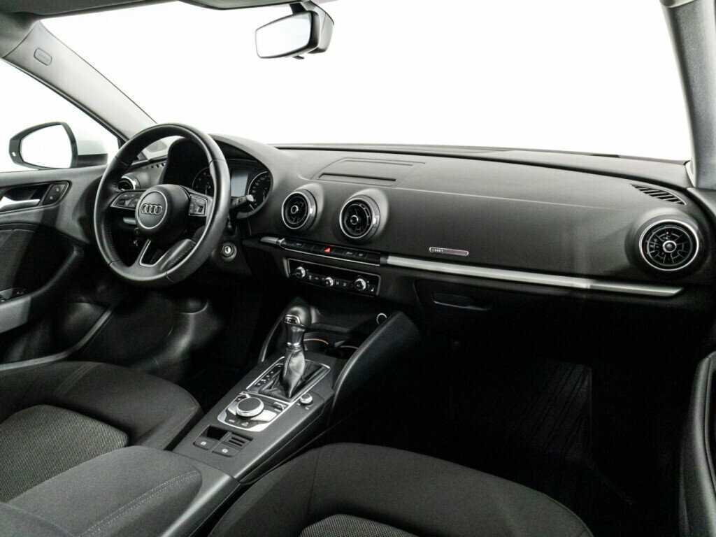 Купить Audi A3 с пробегом. Фото: #8