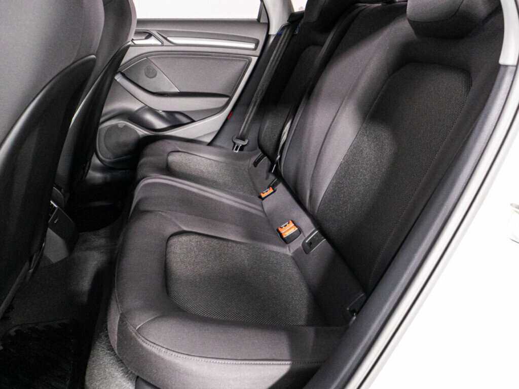 Купить Audi A3 с пробегом. Фото: #9