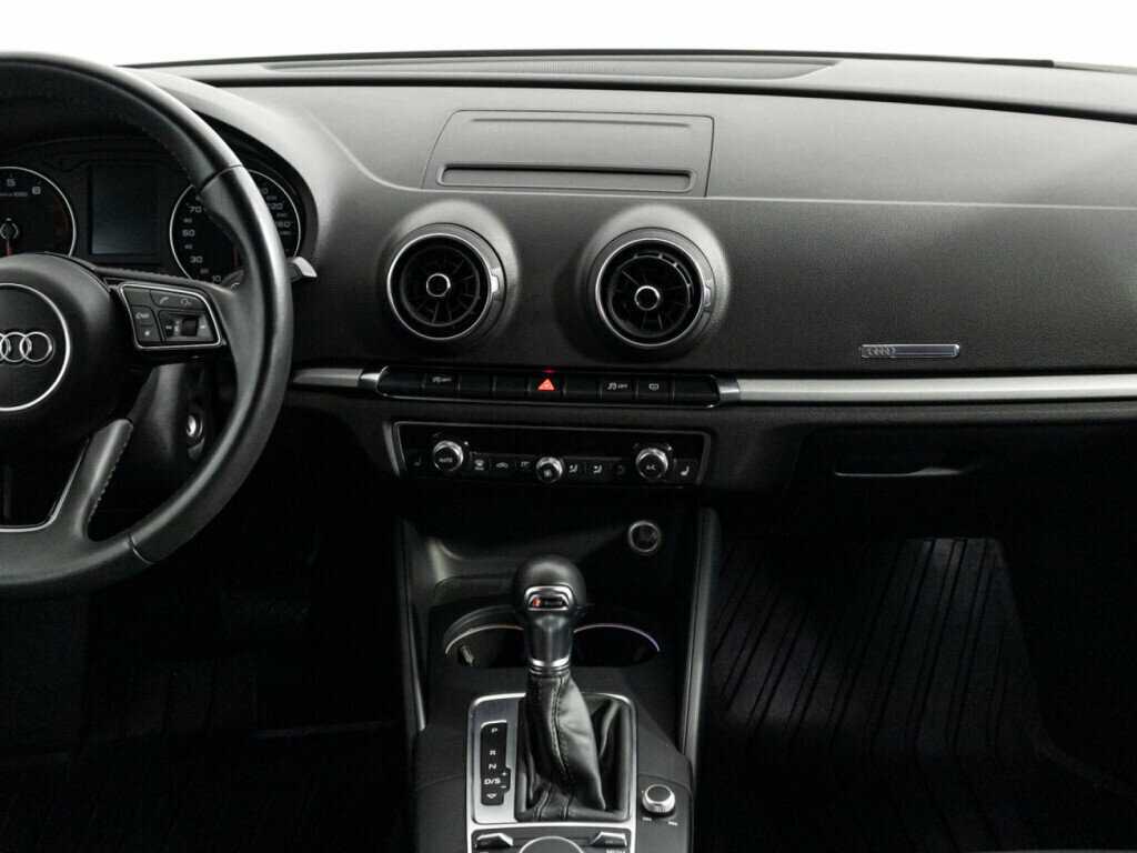 Купить Audi A3 с пробегом. Фото: #13
