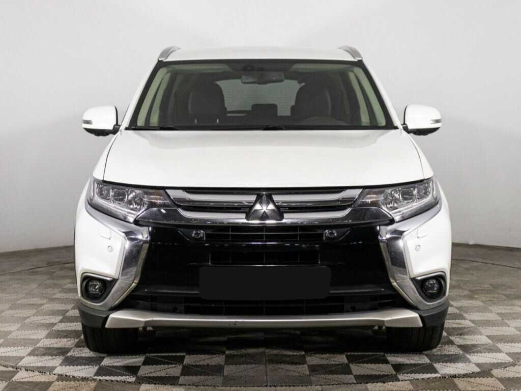 Купить Mitsubishi Outlander с пробегом. Фото: #1