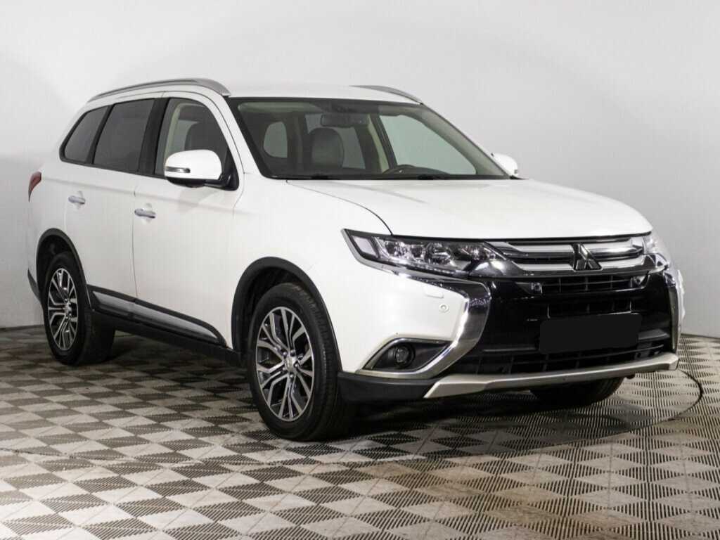 Купить Mitsubishi Outlander с пробегом. Фото: #2