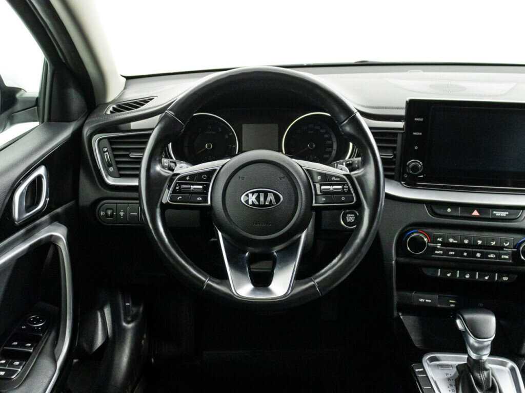 Купить Kia Ceed с пробегом. Фото: #19