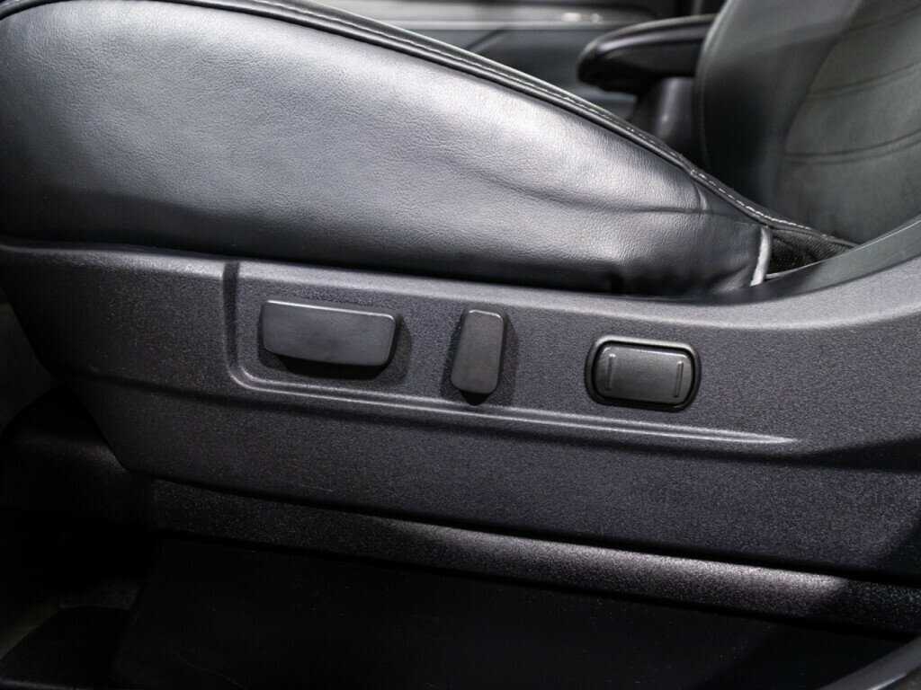 Купить Mitsubishi Outlander с пробегом. Фото: #18