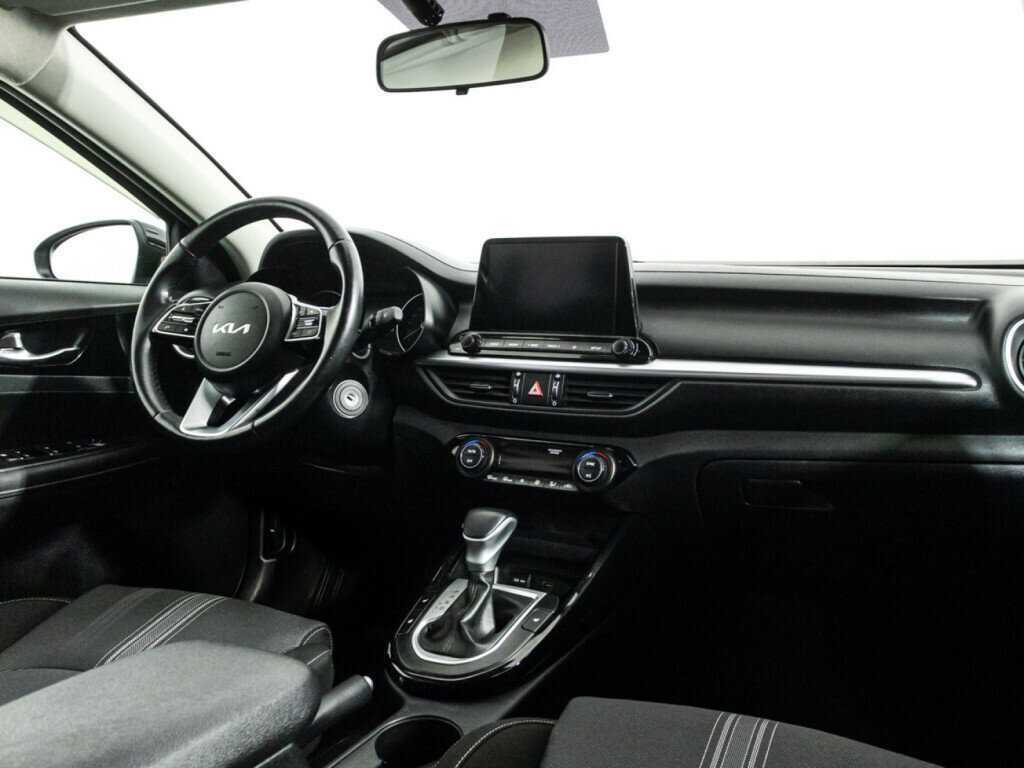 Купить Kia Cerato с пробегом. Фото: #8