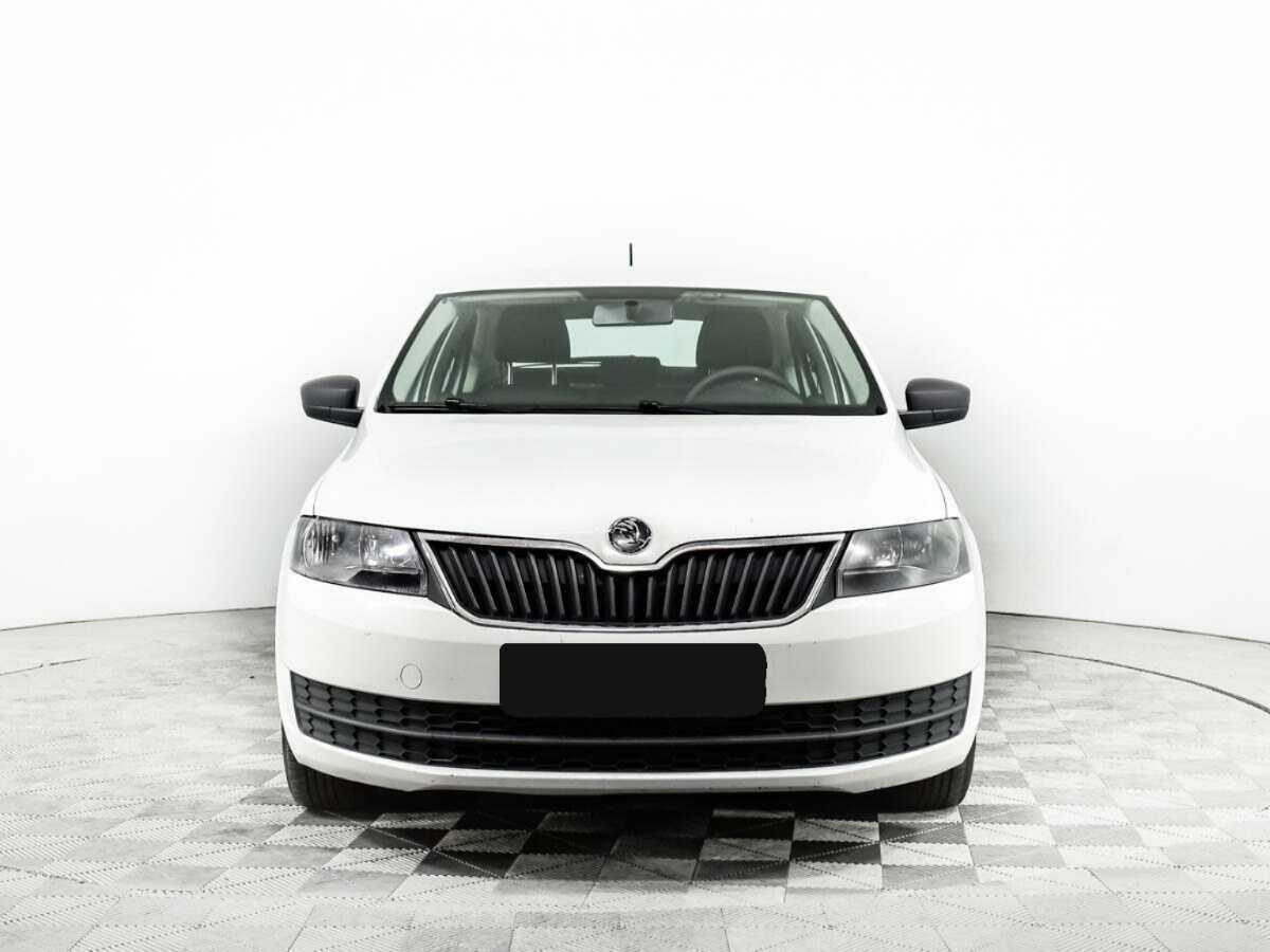 Купить Skoda Rapid с пробегом. Фото: #1