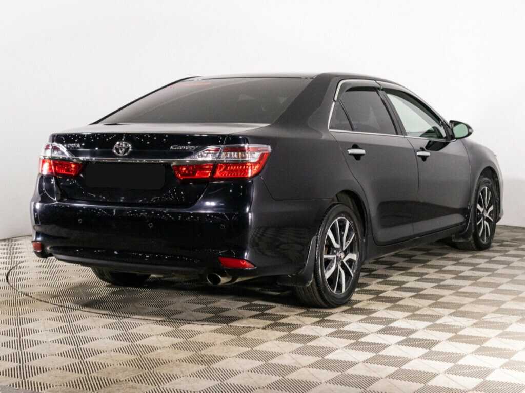 Купить Toyota Camry с пробегом. Фото: #4