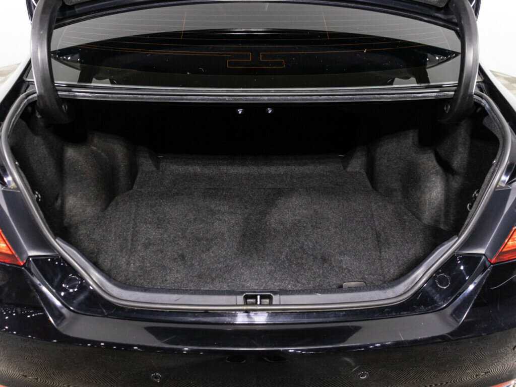 Купить Toyota Camry с пробегом. Фото: #14