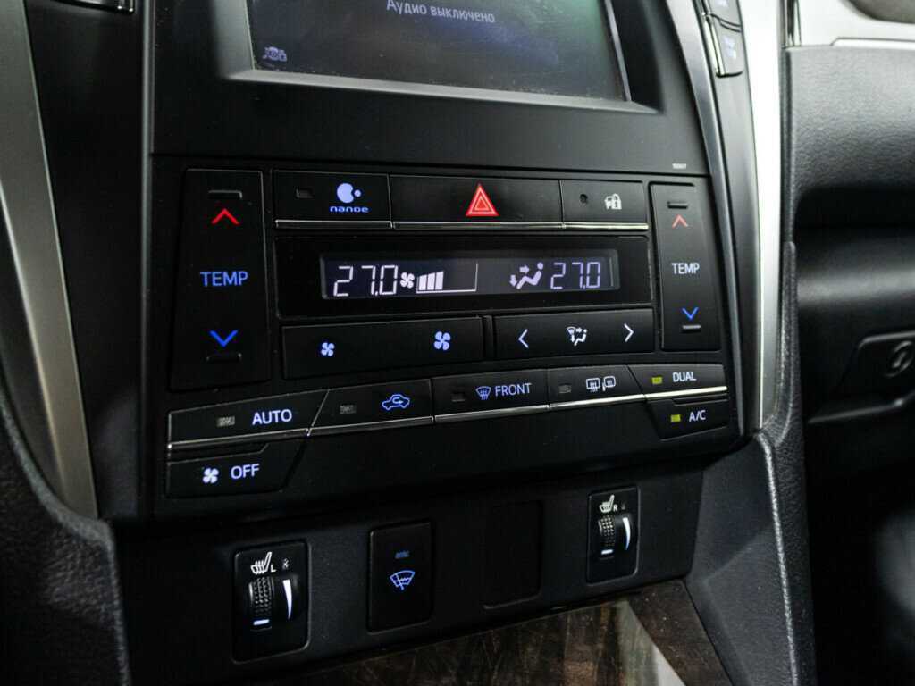 Купить Toyota Camry с пробегом. Фото: #16