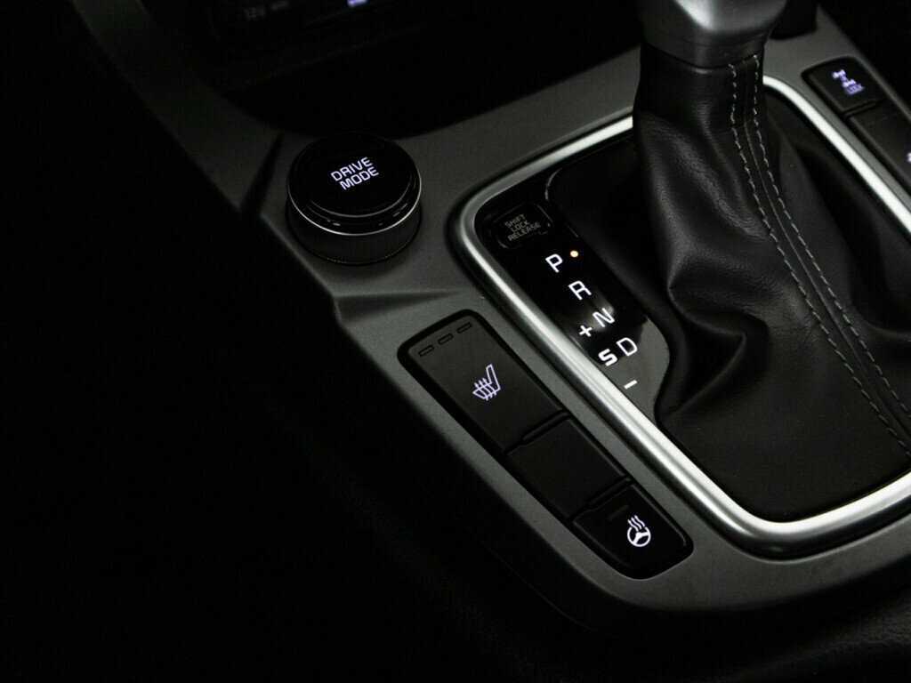 Купить Kia Seltos с пробегом. Фото: #17