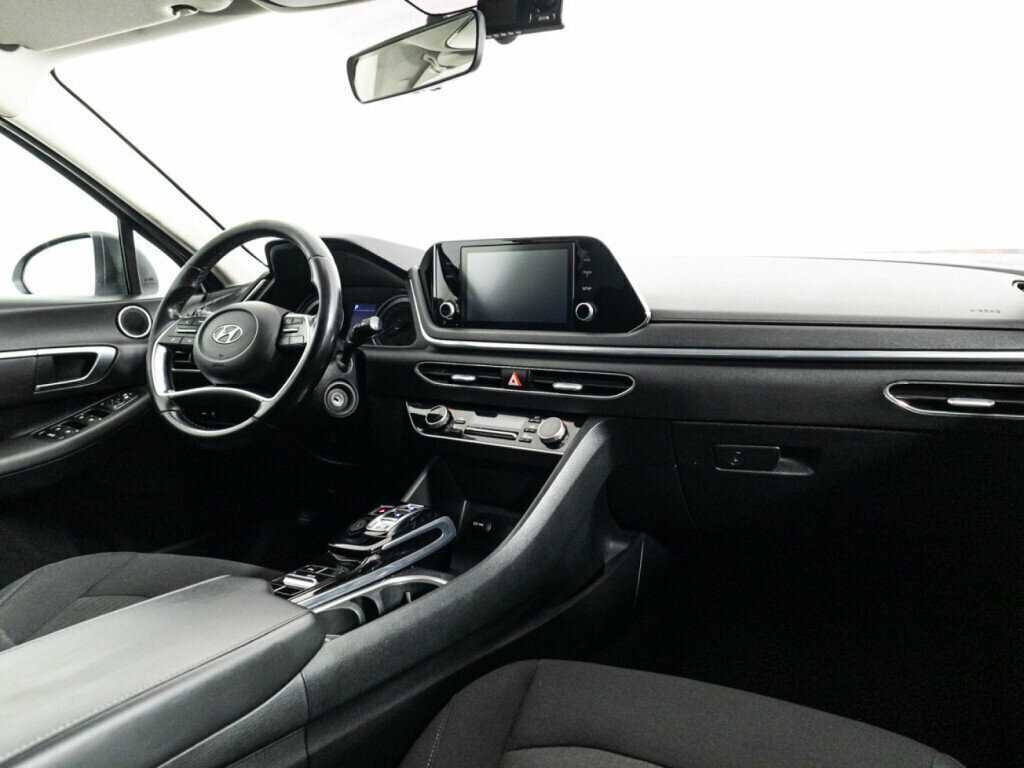 Купить Hyundai Sonata с пробегом. Фото: #8