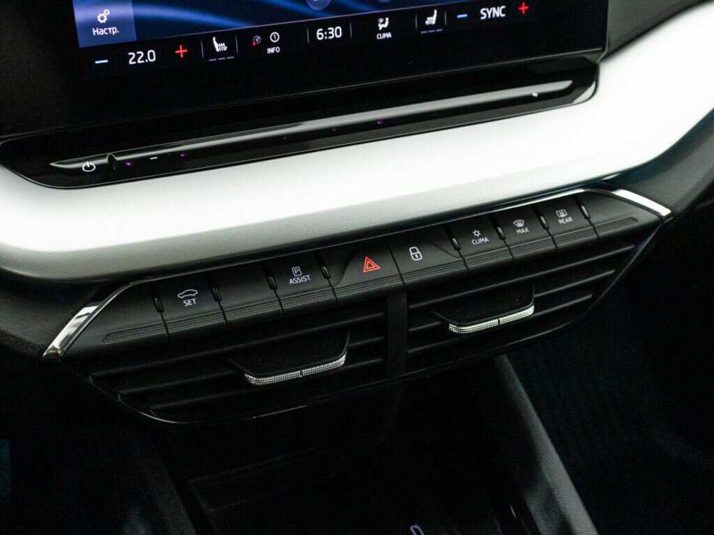 Купить Skoda Octavia с пробегом. Фото: #18