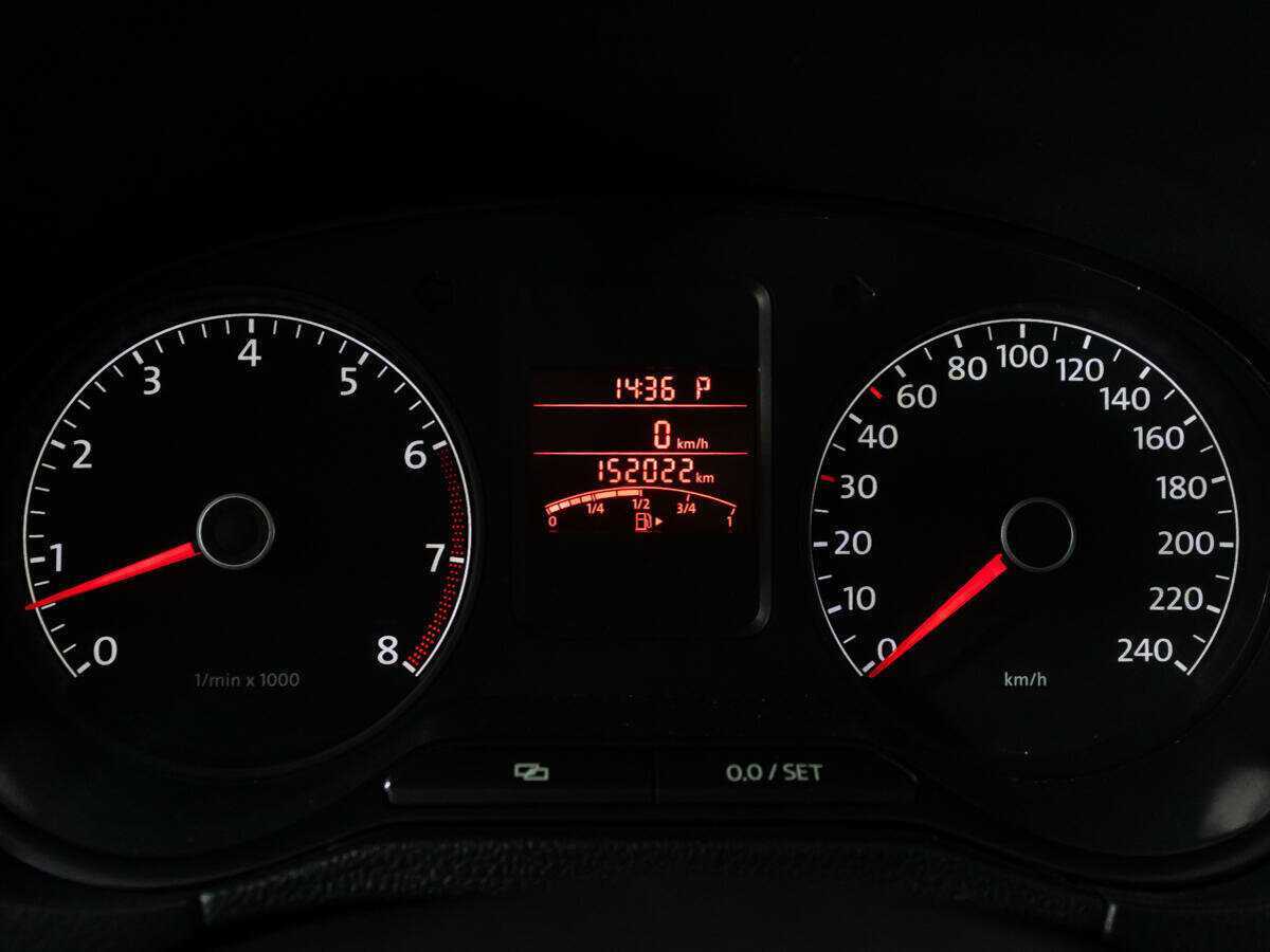 Купить Volkswagen Polo с пробегом. Фото: #11