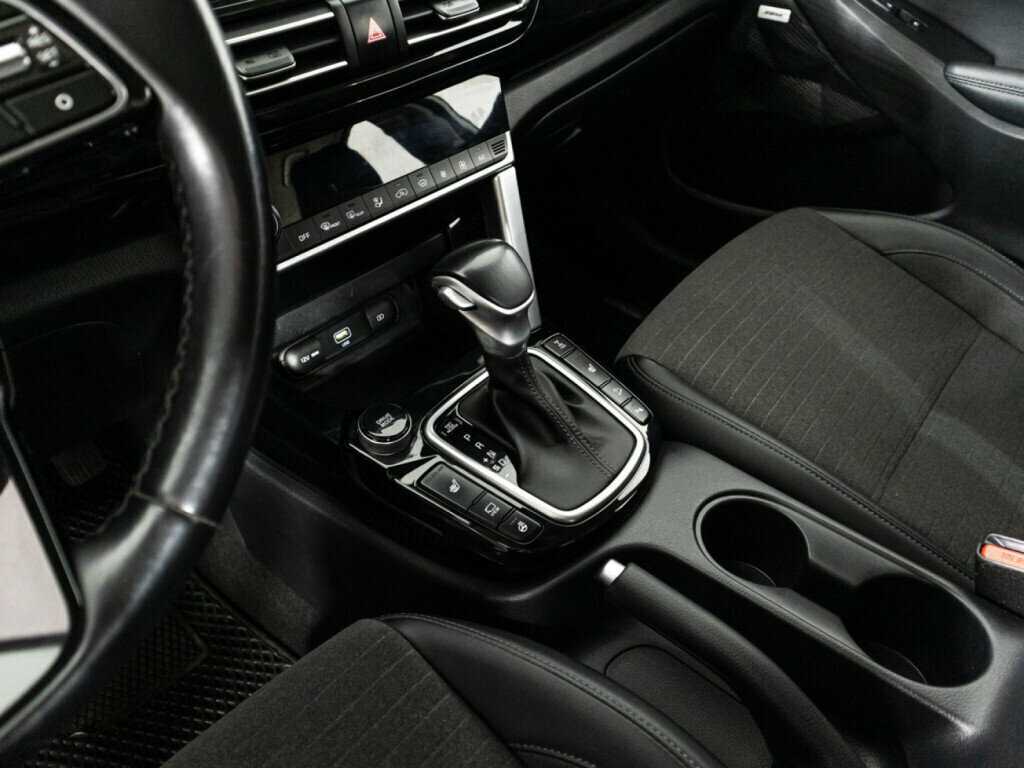 Купить Kia Seltos с пробегом. Фото: #17