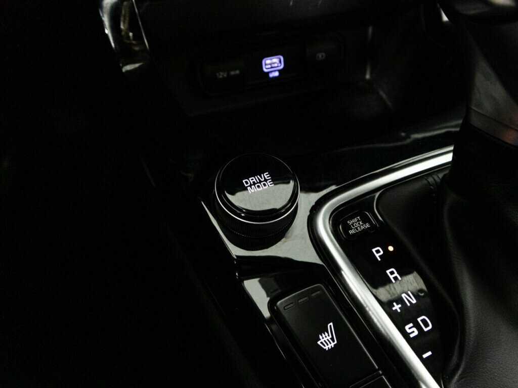 Купить Kia Seltos с пробегом. Фото: #20