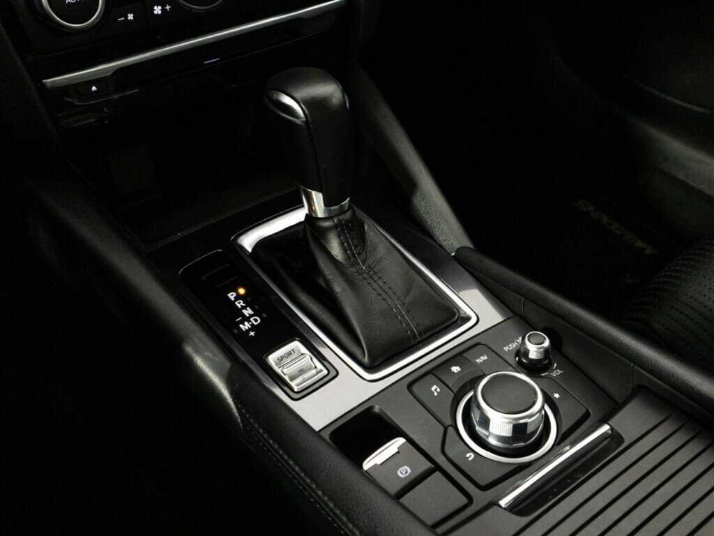 Купить Mazda 6 с пробегом. Фото: #16