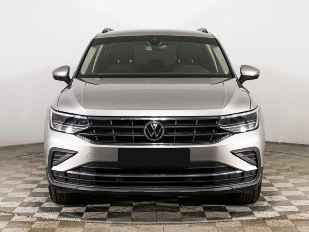 Купить Volkswagen Tiguan с пробегом. Фото: #1