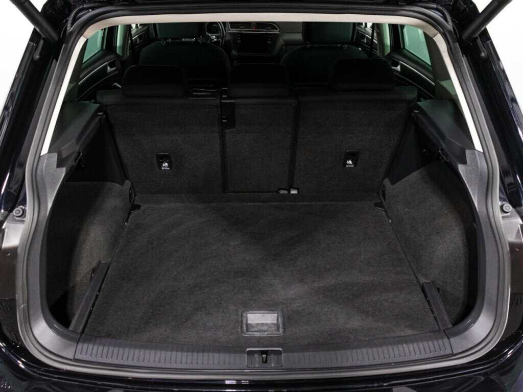 Купить Volkswagen Tiguan с пробегом. Фото: #14