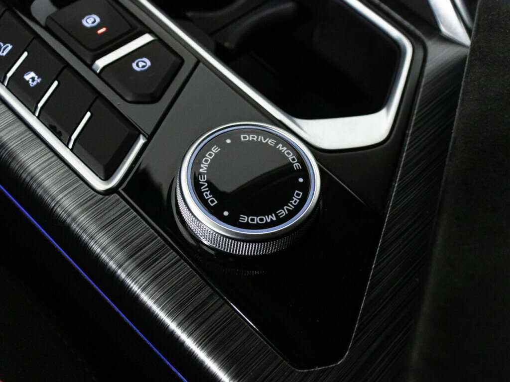 Купить Geely Tugella с пробегом. Фото: #21