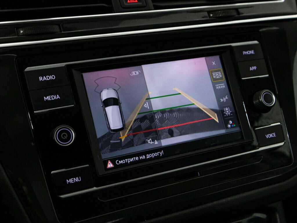 Купить Volkswagen Tiguan с пробегом. Фото: #14