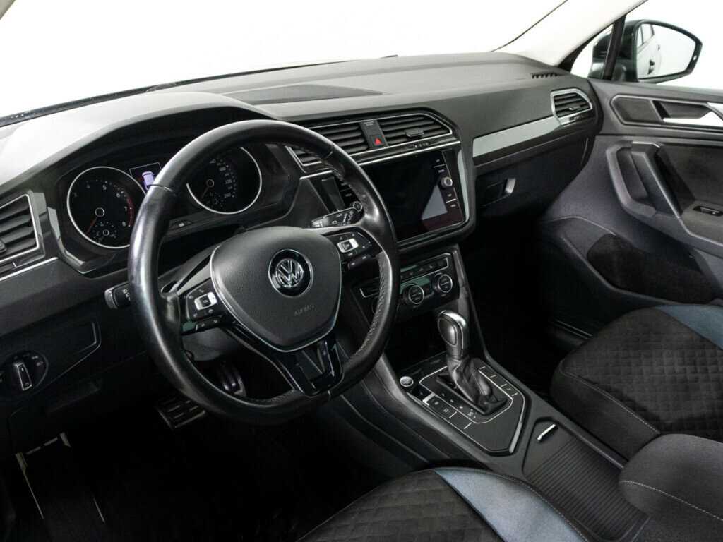 Купить Volkswagen Tiguan с пробегом. Фото: #10