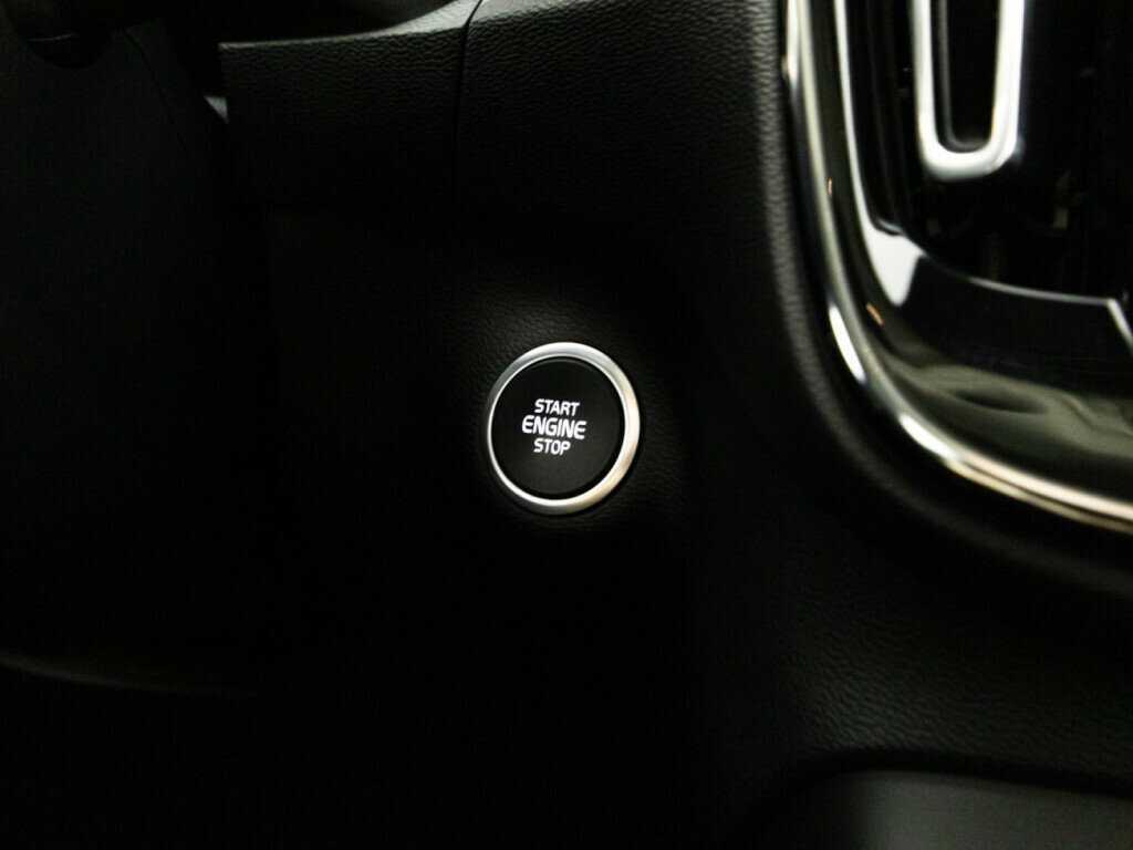 Купить Volvo XC40 с пробегом. Фото: #19