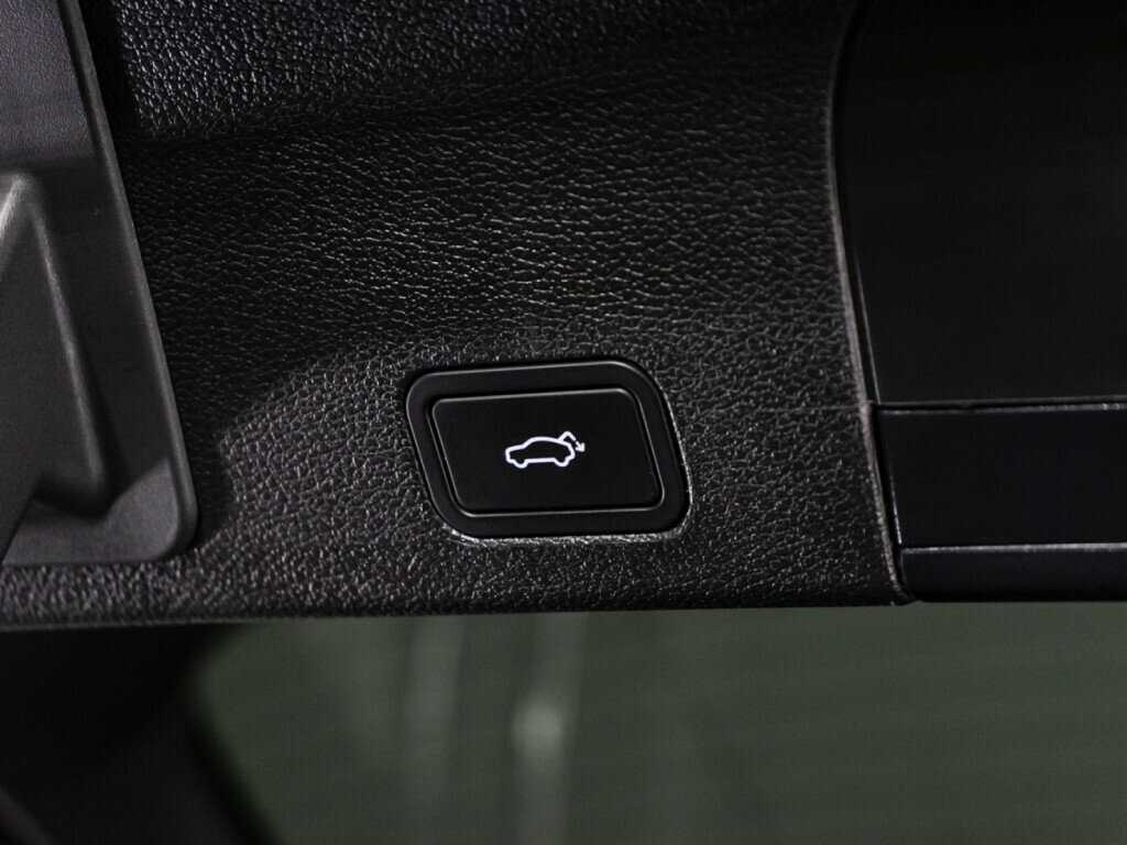 Купить Geely Tugella с пробегом. Фото: #14