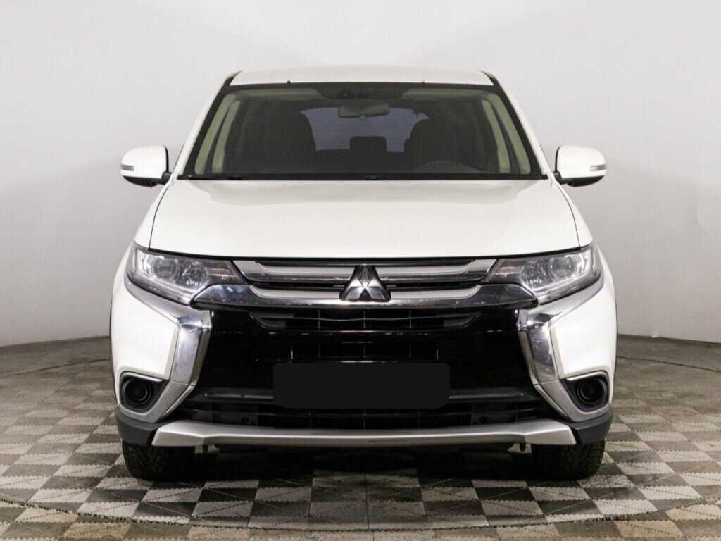 Купить Mitsubishi Outlander с пробегом. Фото: #1