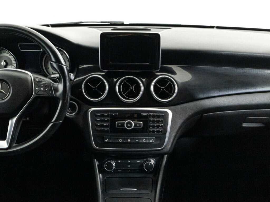 Купить Mercedes-Benz CLA с пробегом. Фото: #13