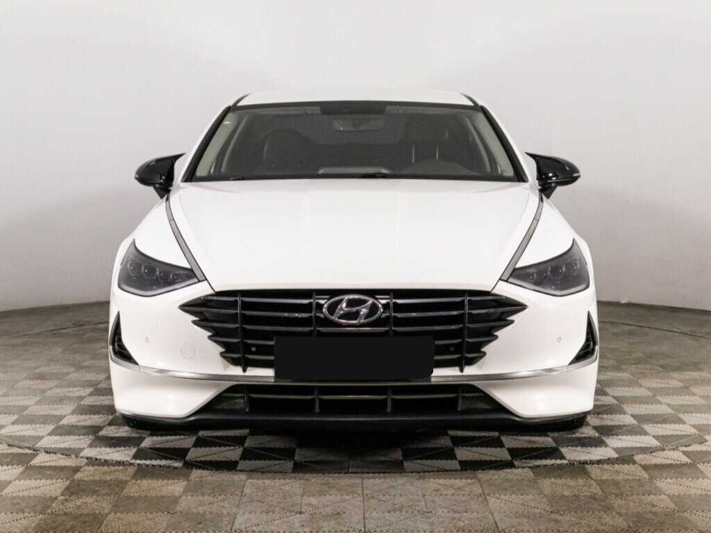 Купить Hyundai Sonata с пробегом. Фото: #1