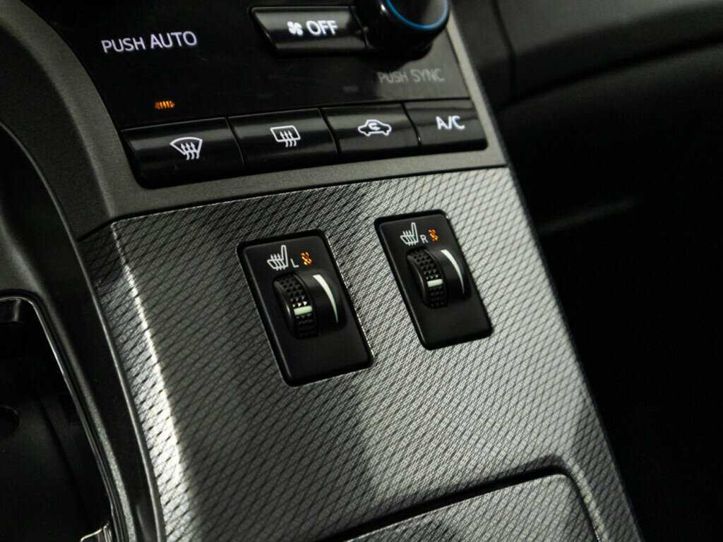 Купить Toyota Venza с пробегом. Фото: #22