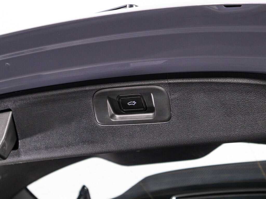 Купить Geely Coolray с пробегом. Фото: #14