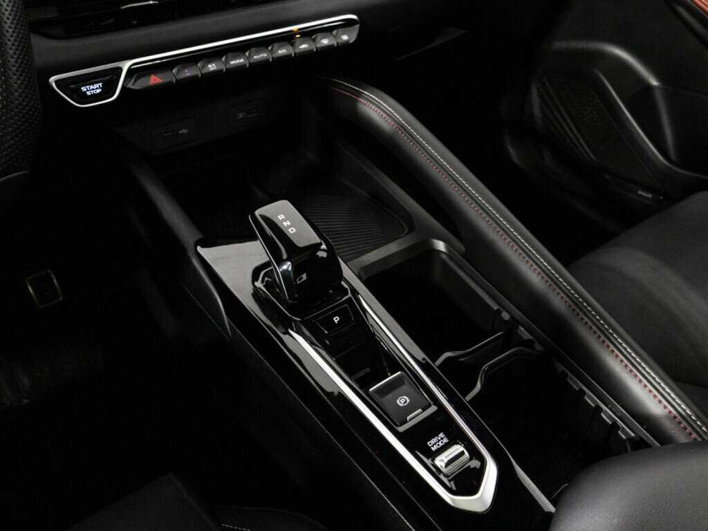 Купить Geely Coolray с пробегом. Фото: #17