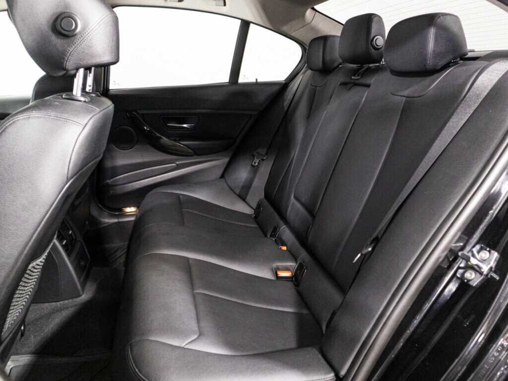 Купить BMW 3 серии с пробегом. Фото: #9