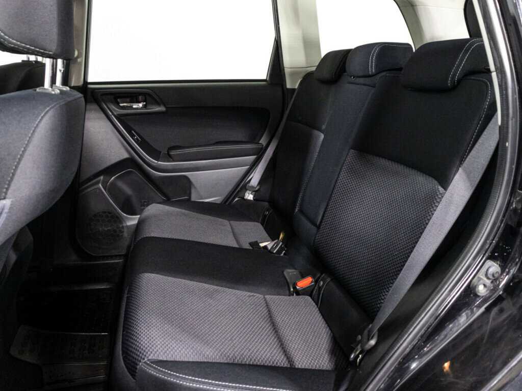 Купить Subaru Forester с пробегом. Фото: #9