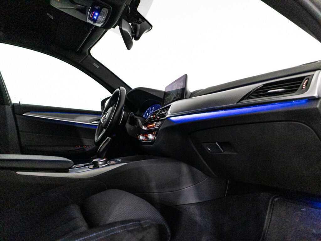 Купить BMW 5 серии с пробегом. Фото: #28