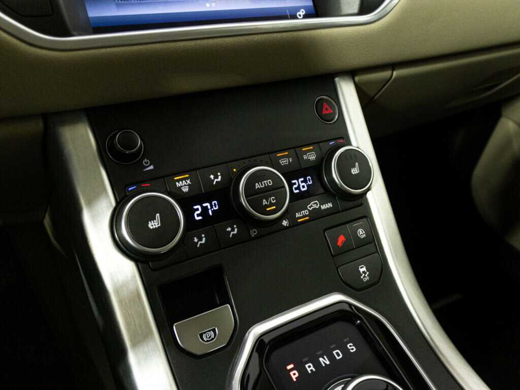 Купить Land Rover Range Rover Evoque с пробегом. Фото: #17