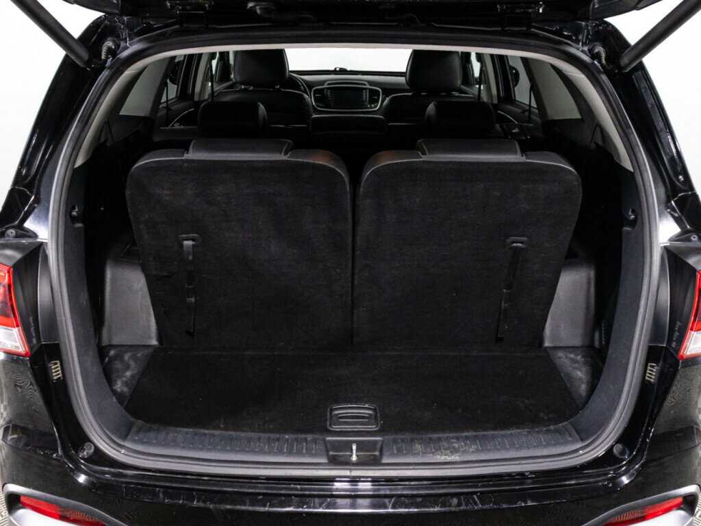 Купить Kia Sorento с пробегом. Фото: #14