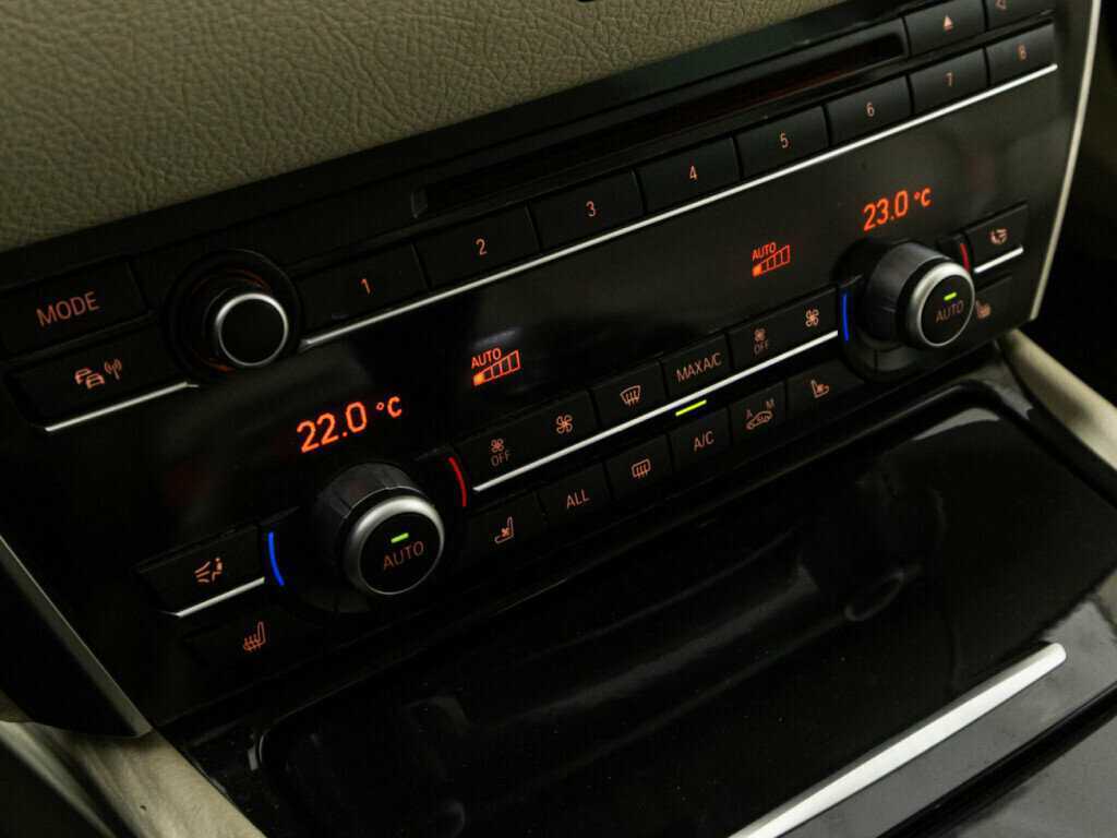 Купить BMW 5 серии с пробегом. Фото: #16