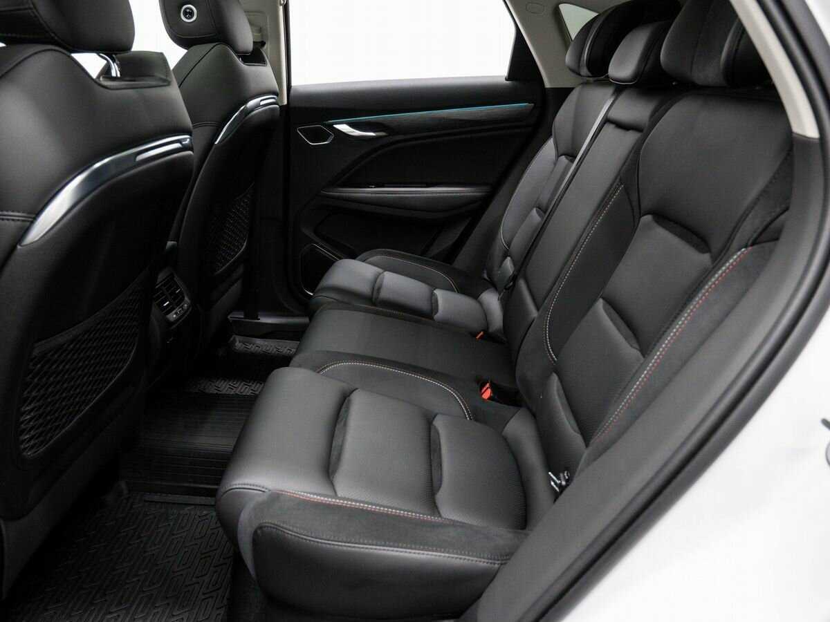 Купить Geely Tugella с пробегом. Фото: #12